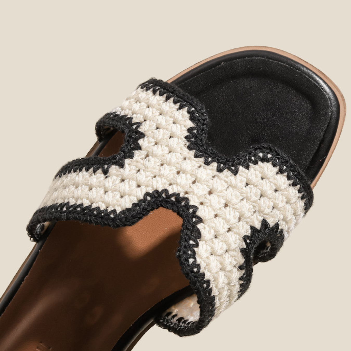 Savrani™ | ELEGANT CHARM