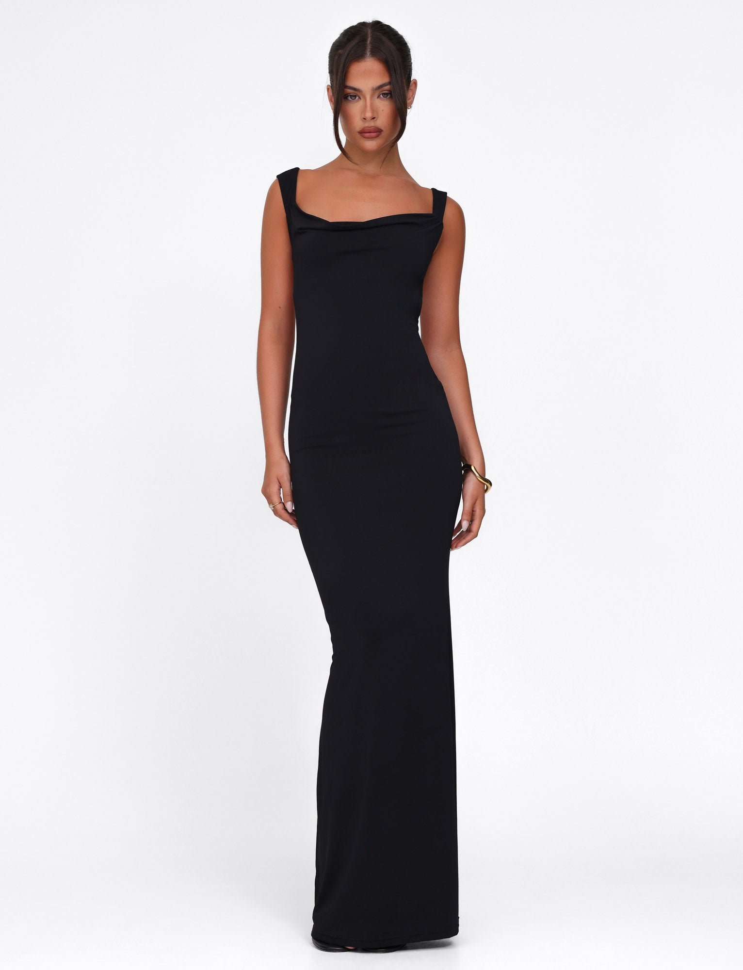 Kynara™ | Eleganta Maxi Kleita