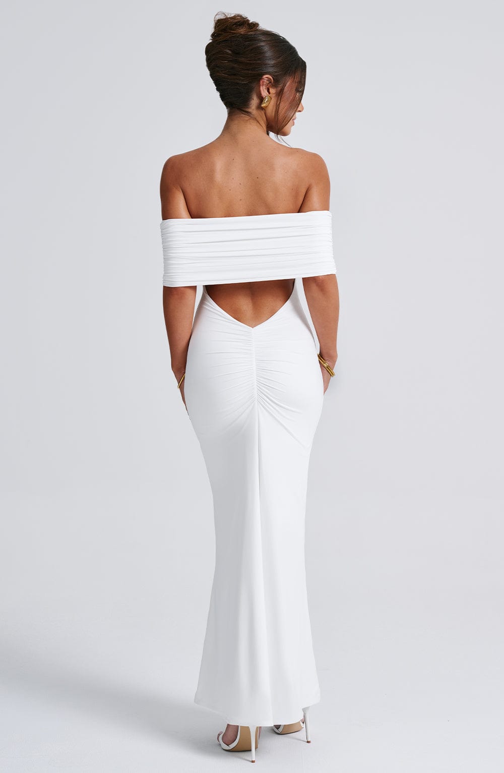 Isadora™ | Maxi kleita ar atklātām plecu daļām