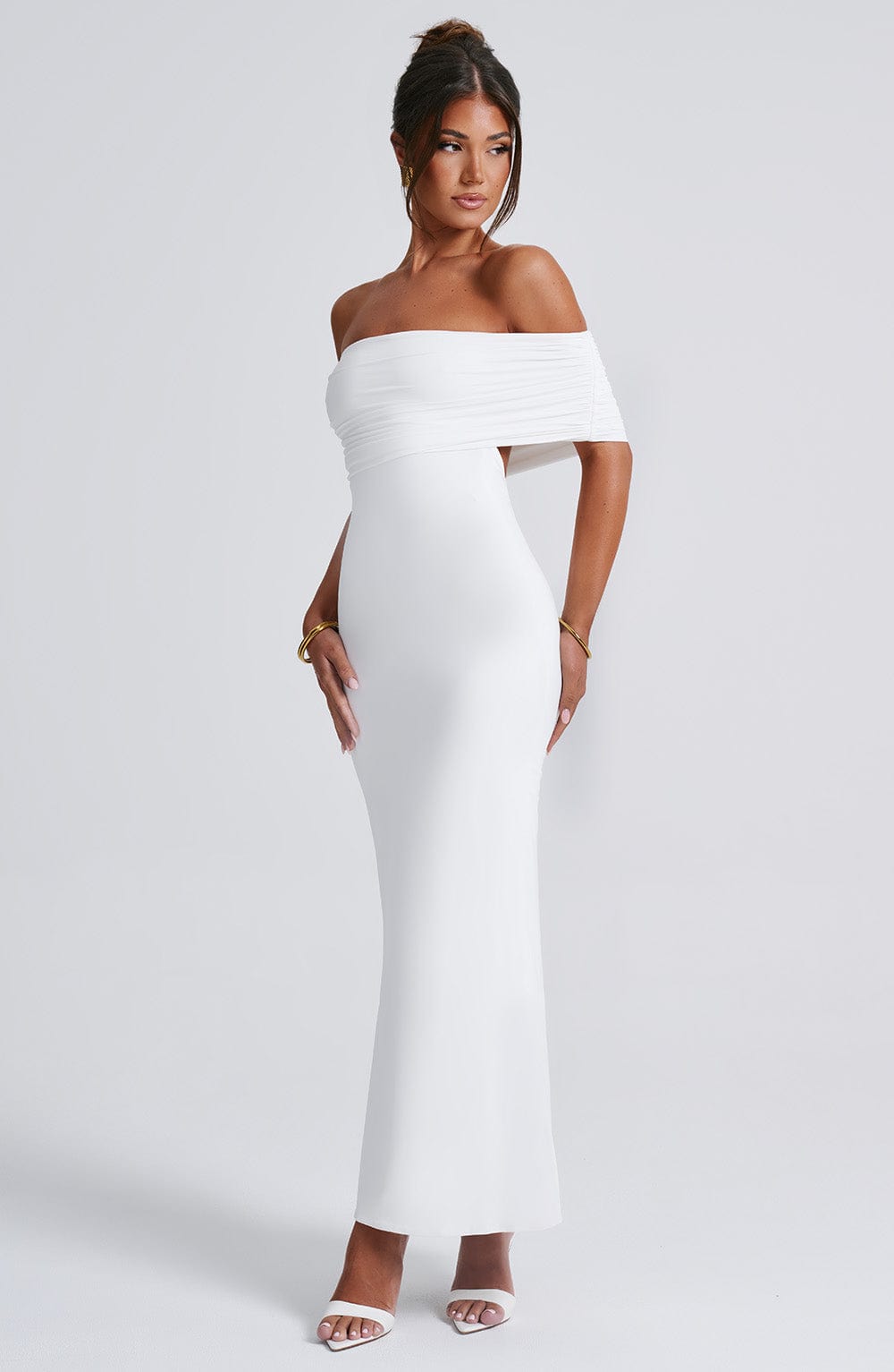 Isadora™ | Maxi kleita ar atklātām plecu daļām