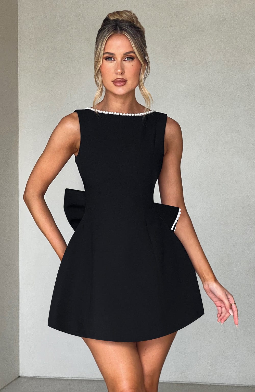 Elle™ | Pērļu Mini Kleita ar Lenti