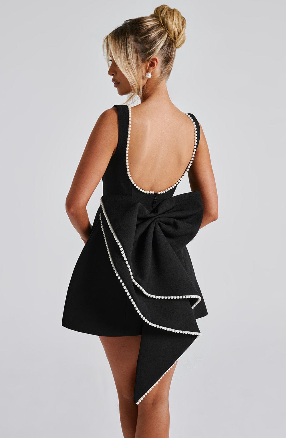 Elle™ | Pērļu Mini Kleita ar Lenti