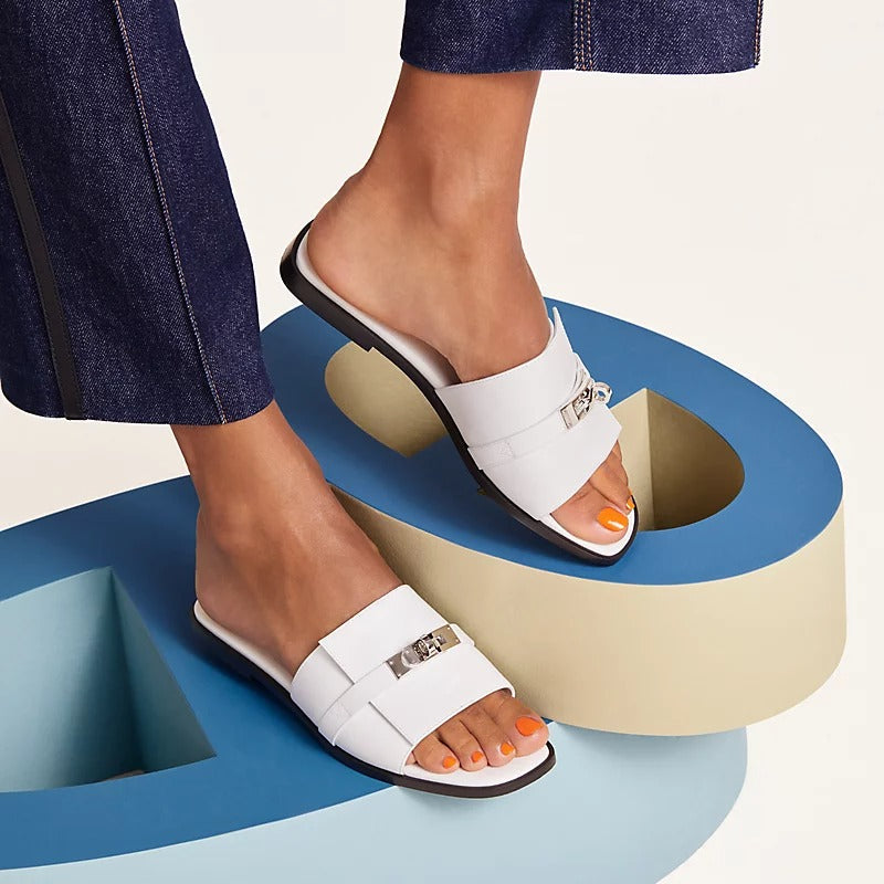 Savrani™ | Verrou Sandals