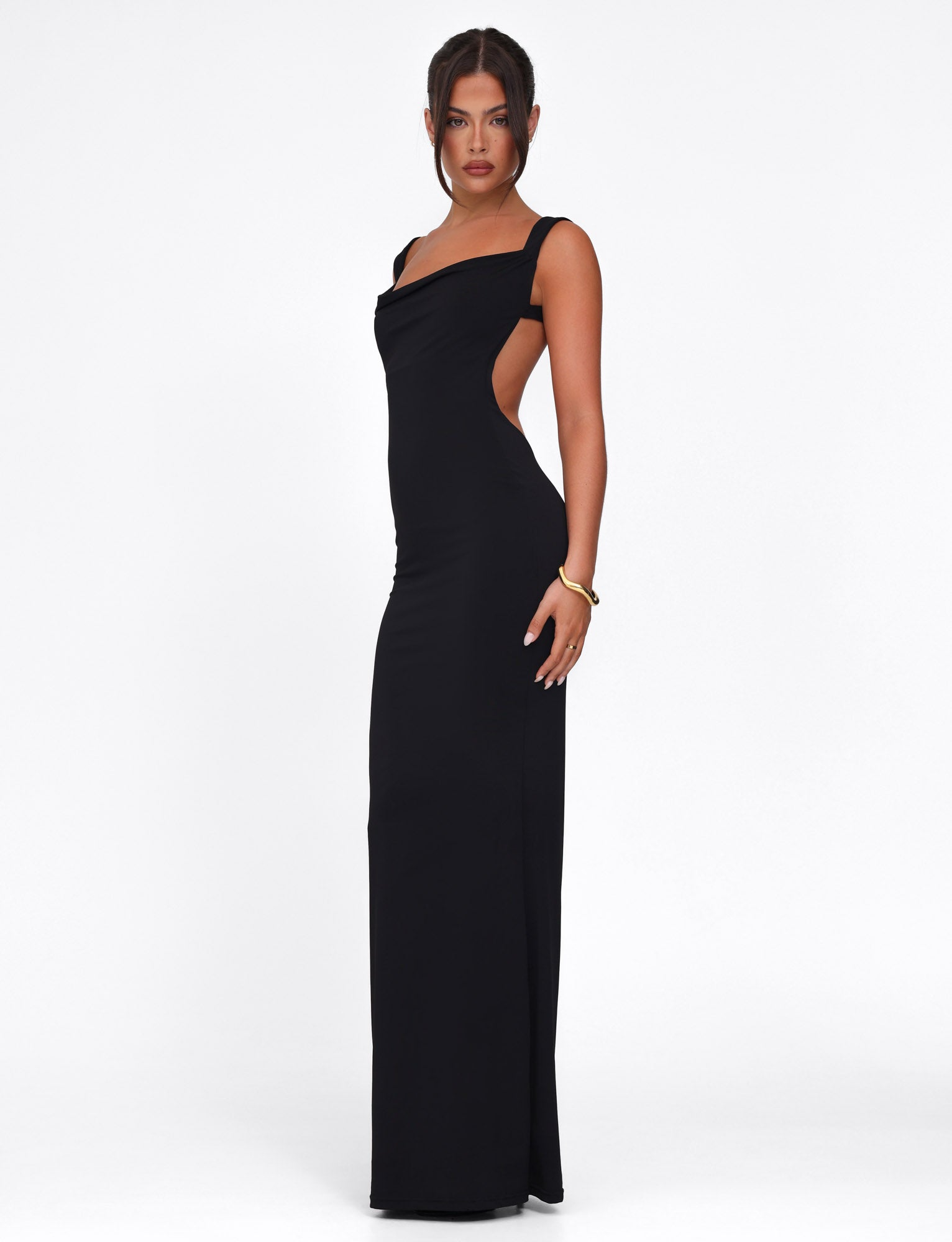 Kynara™ | Eleganta Maxi Kleita