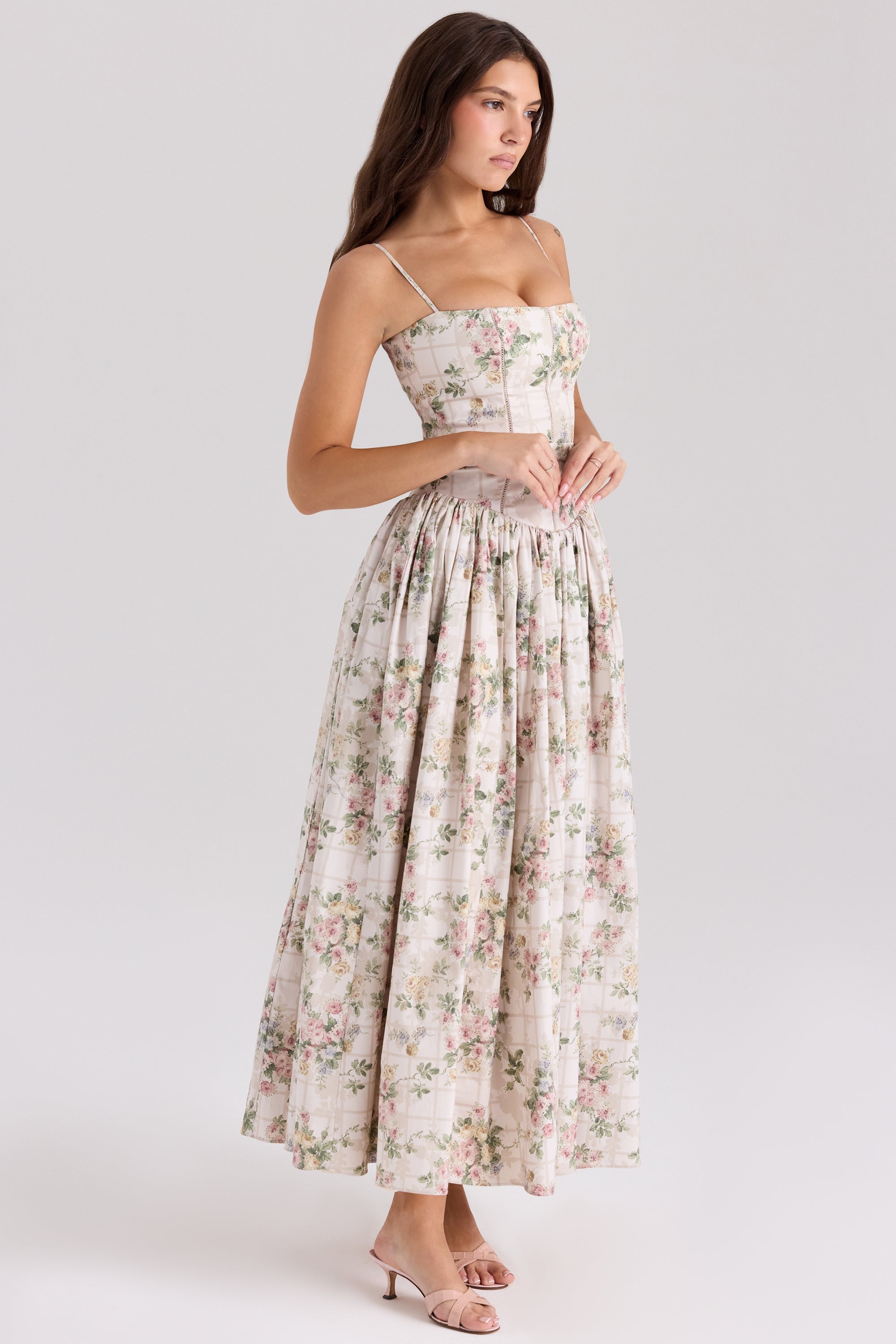 Ysabella™ | Vasaras kleita ar vintage lentu