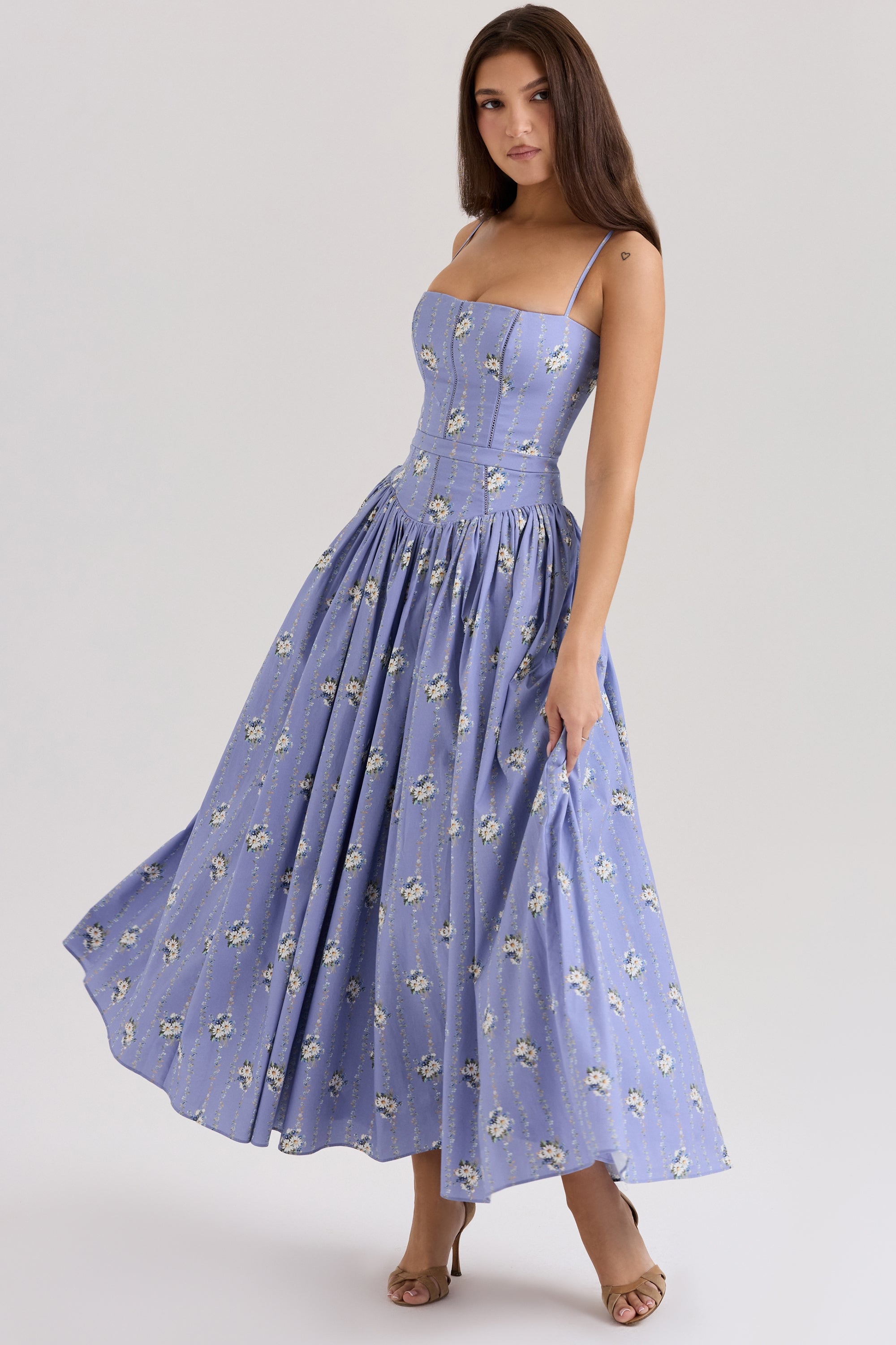Ysabella™ | Vasaras kleita ar vintage lentu